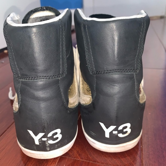 Y-3 Metallic Gold Sneakers - Picture 5 of 6